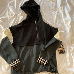 Womens active pullover